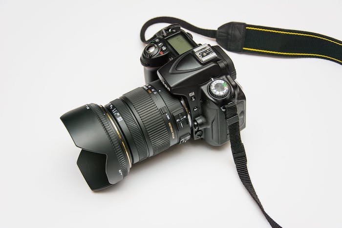 Picture of a crop sensor DSLR camera