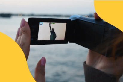 Camcorder vs DSLR Camera or Mirrorless